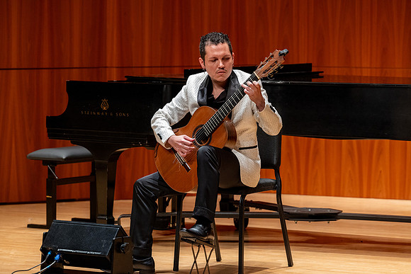 ESM-Hispanic-Heritage-Recital_0570
