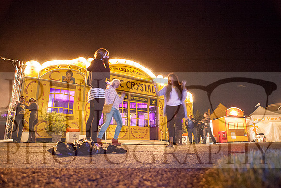 john-schlia-photography-silent-disco-14-012