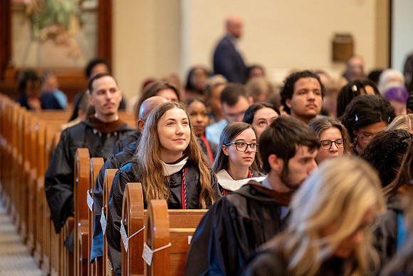 villa-maria-graduation-2025_0572