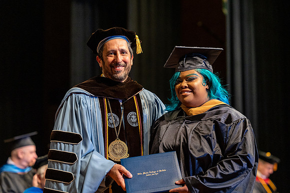 villa-maria-graduation-2025_1658