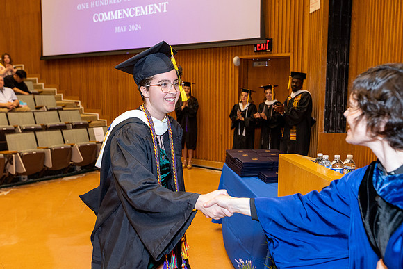 english-graduation-2024_0333