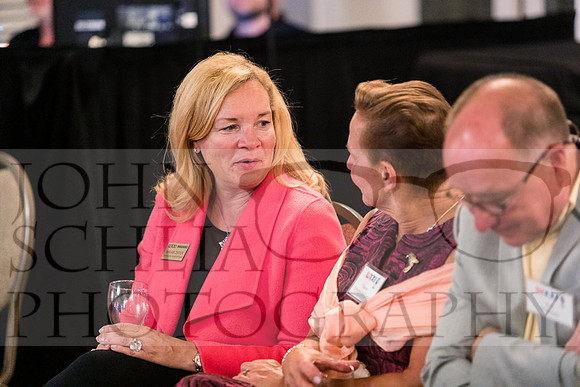 2019-associates-society-event_380-web