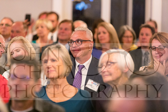 2019-associates-society-event_456-web