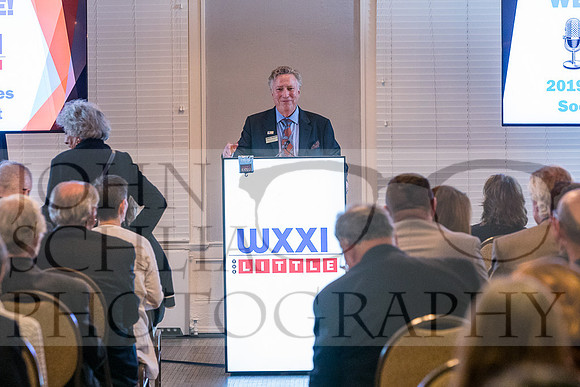 2019-associates-society-event_411-web