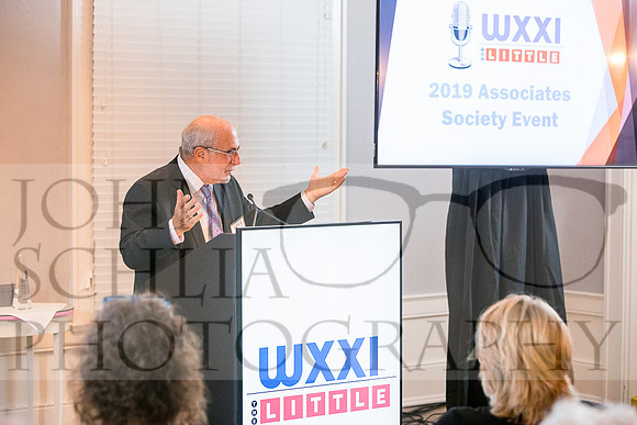 2019-associates-society-event_533-web