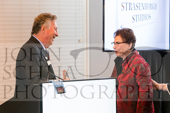 2019-associates-society-event_485-web