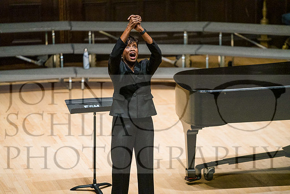 dr-powell-esm-womens-chorus-web_045