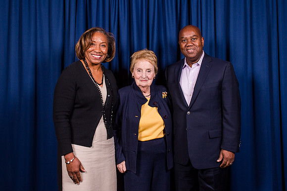 madeleine-albright-ur_025-web