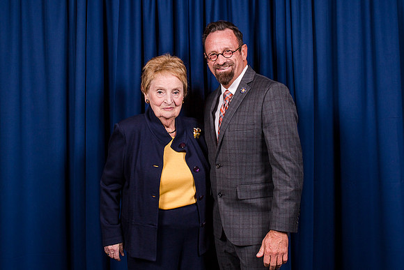 madeleine-albright-ur_018-web
