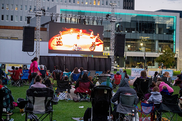 rddc-movie-greatest-showman_619-1