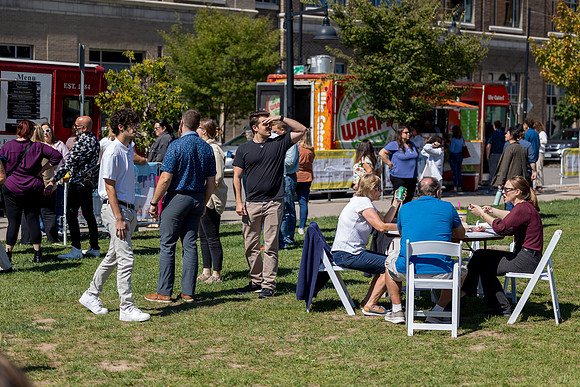 250910-middday-bash_204