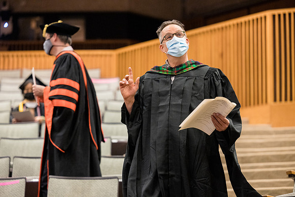 2021-english-diploma-ceremony-8