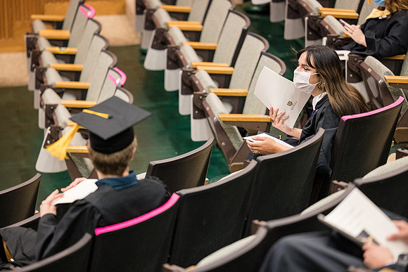 2021-english-diploma-ceremony-14