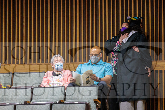 english-graduation-2022_018