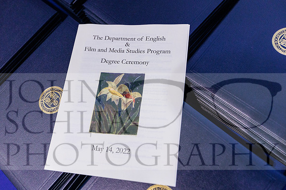 english-graduation-2022_003