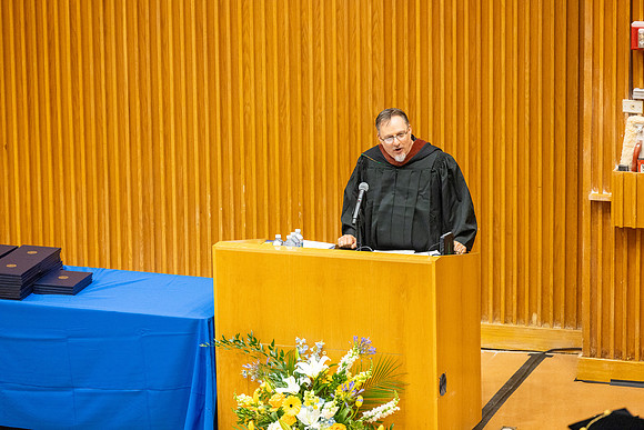 english-graduation-2024_0407