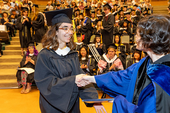 english-graduation-2024_0666
