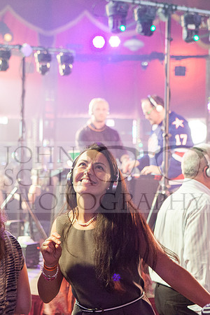 john-schlia-photography-brown-bag-disco-14-014