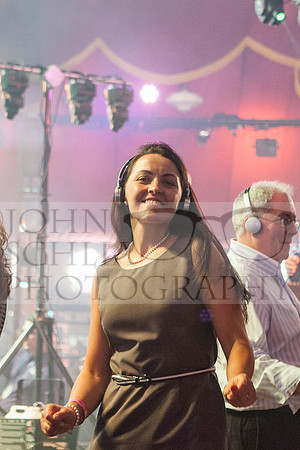 john-schlia-photography-brown-bag-disco-14-017