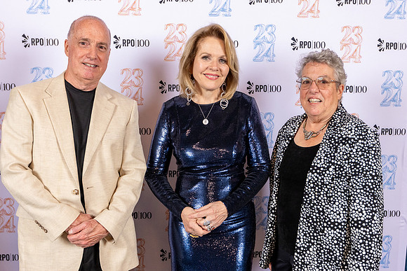 renee-fleming_430