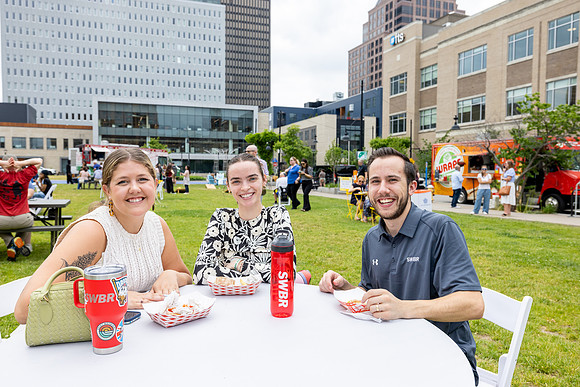 260610-midday-bash_078