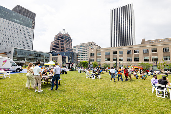 260610-midday-bash_142