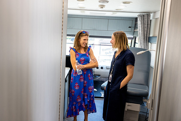 mobile-clinic_0125