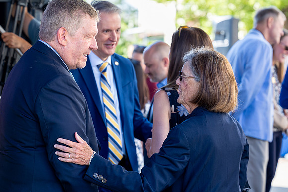 mobile-clinic_0262