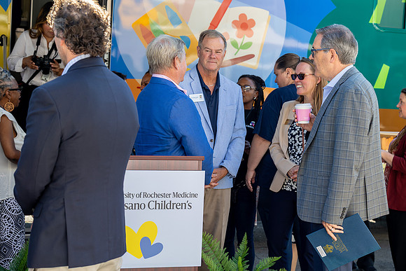 mobile-clinic_0273