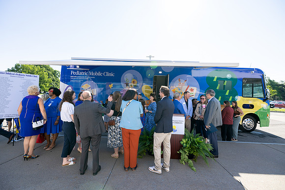 mobile-clinic_0275