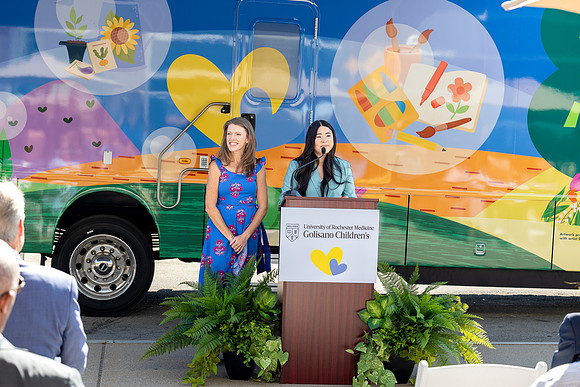 mobile-clinic_0454