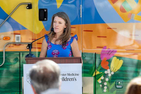 mobile-clinic_0518