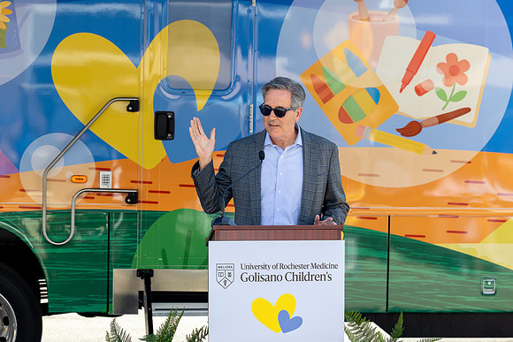 mobile-clinic_0564