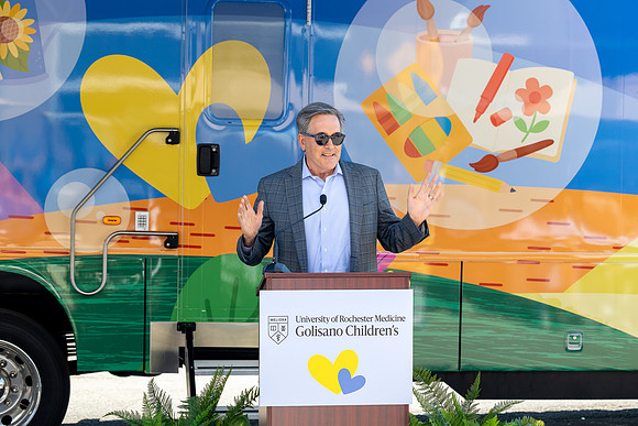 mobile-clinic_0555