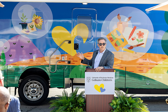 mobile-clinic_0589