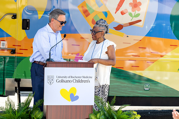 mobile-clinic_0748