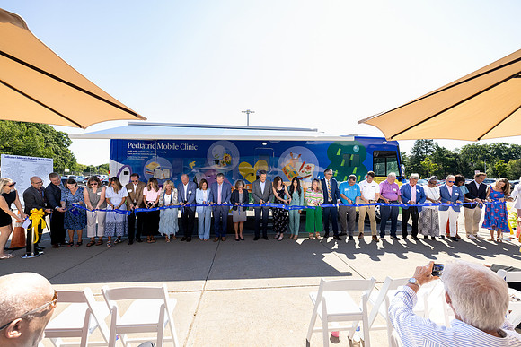 mobile-clinic_0934