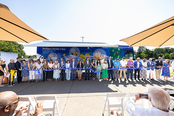 mobile-clinic_0936