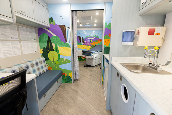 mobile-clinic_0015