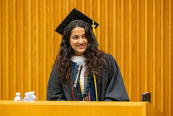 english-graduation-2024_0573