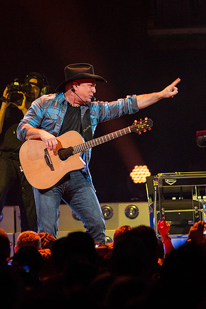 schlia-garth-brooks-013
