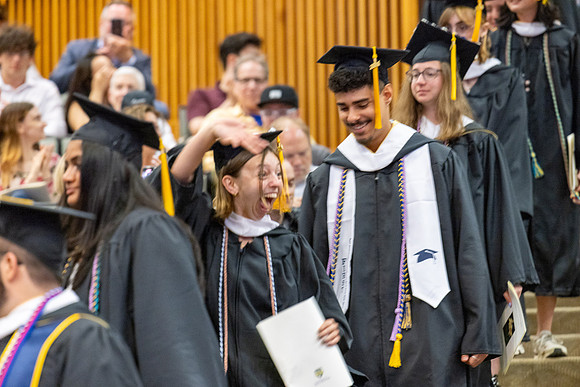 english-graduation-2024_0158