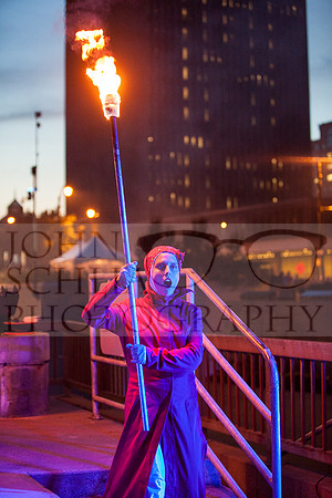 john-schlia-photography-circus-orange-14-003