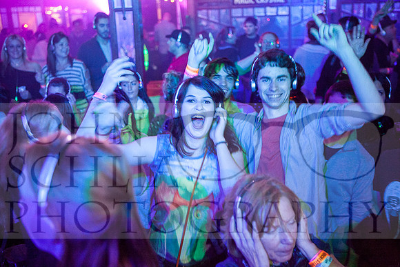 john-schlia-photography-silent-disco-14-003