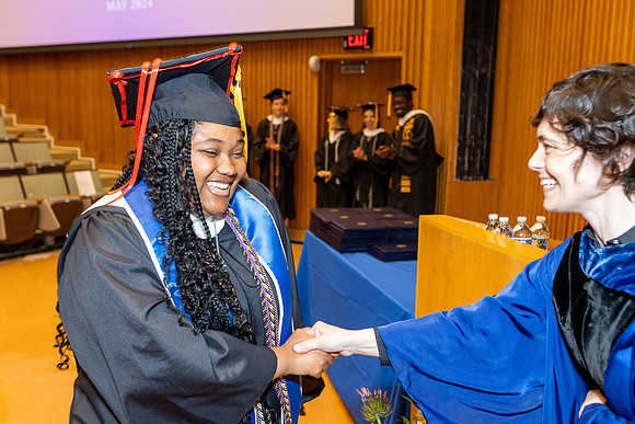 english-graduation-2024_0330