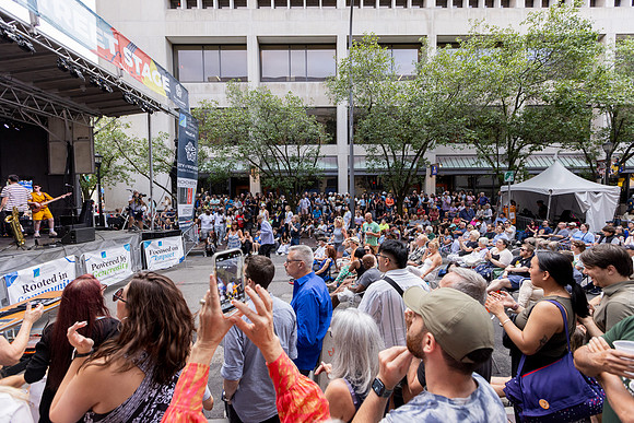 crowd-jazz_0522