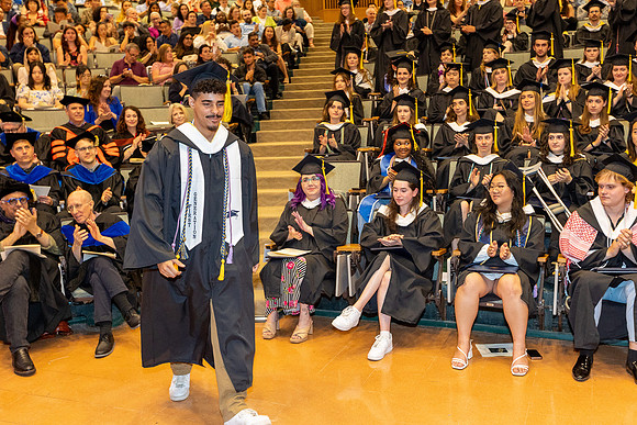 english-graduation-2024_0860