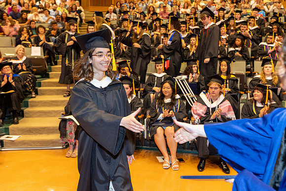 english-graduation-2024_0664