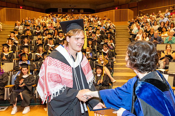 english-graduation-2024_0616