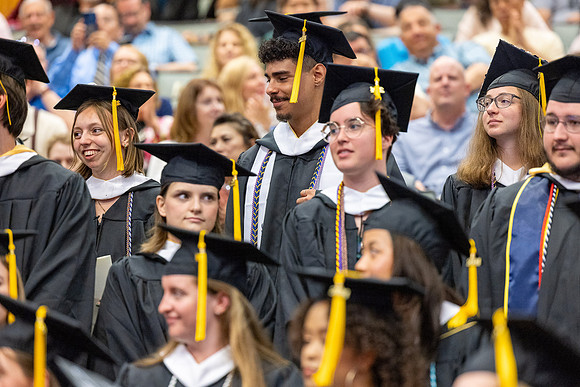 english-graduation-2024_0181